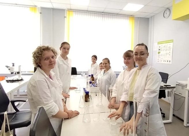 Учимся, экспериментируем, создаём на профильной смене «Век биотехнологий»